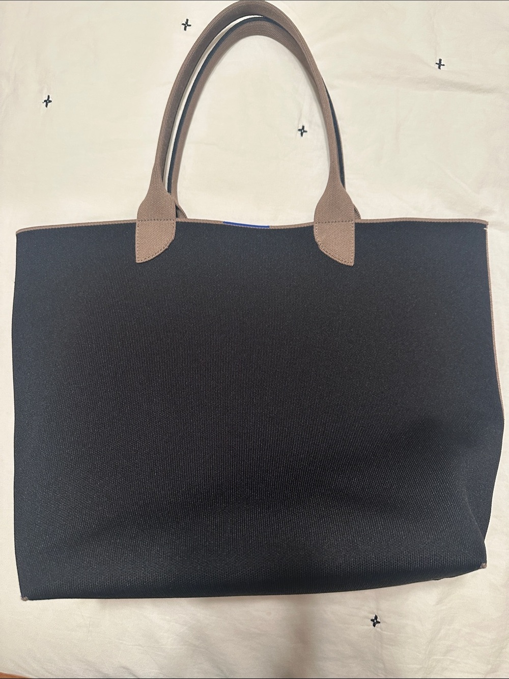 Rothy’s The Lightweight Tote in Black Portobello